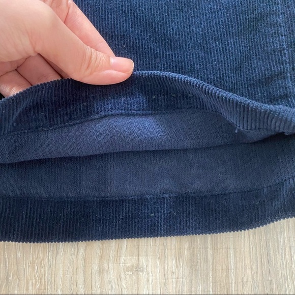 Levi’s 505 Regular Fit Straight Leg Corduroy Pants - Picture 8 of 10